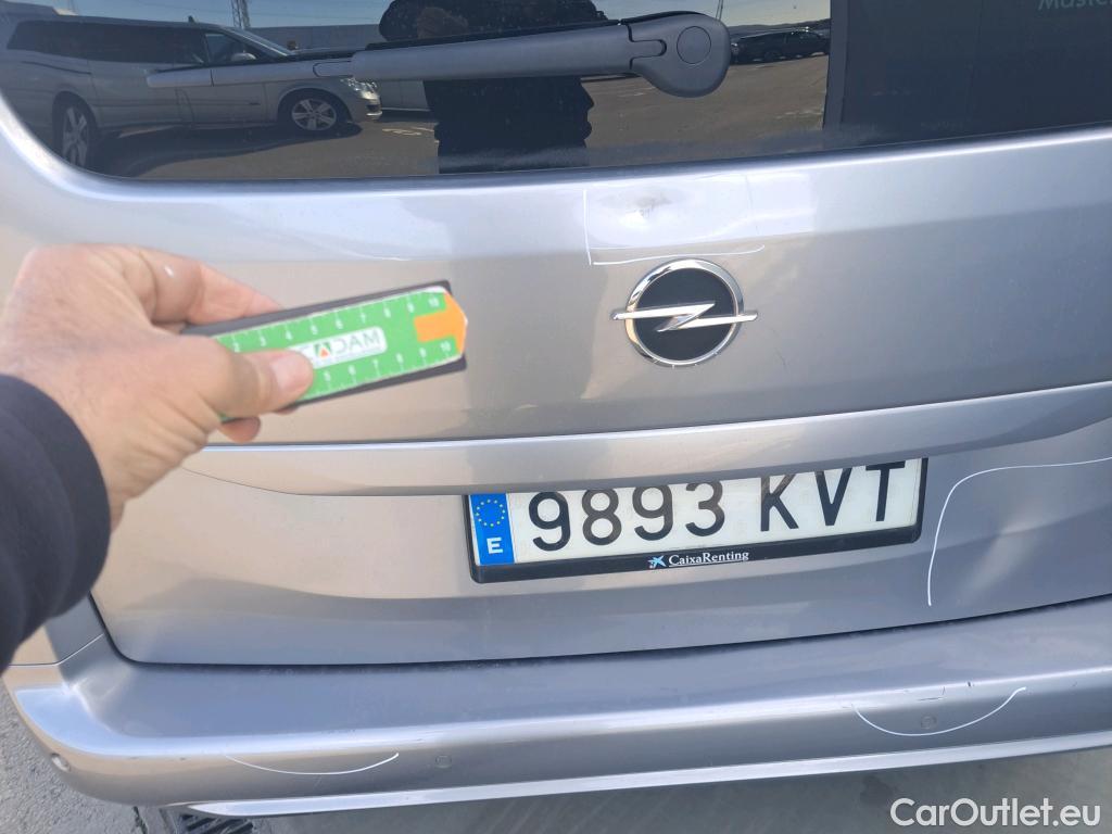  Opel  Combo OPEL  Life / 2018 / 5P / monovolumen compacto 1.5 TD 75kW (100CV) S/S Selective L (CX) #3