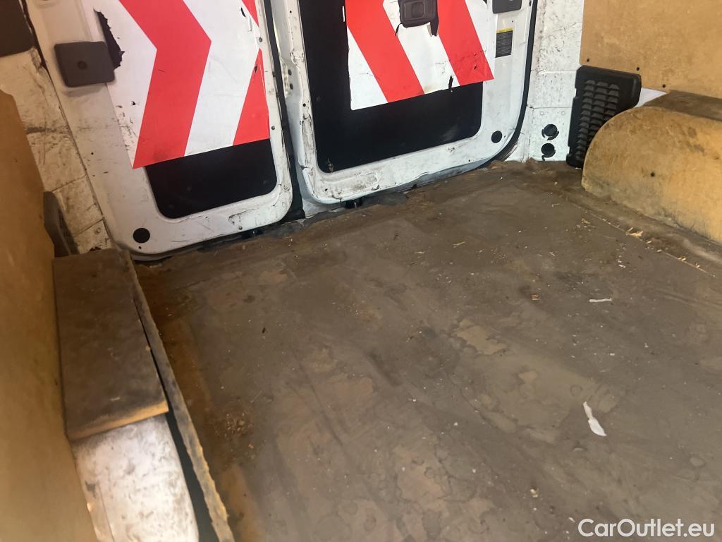  Nissan  NV200 NISSAN e- / 2009 / 5P / furgón Furgón 5p 40 kWh PROFESIONAL #2