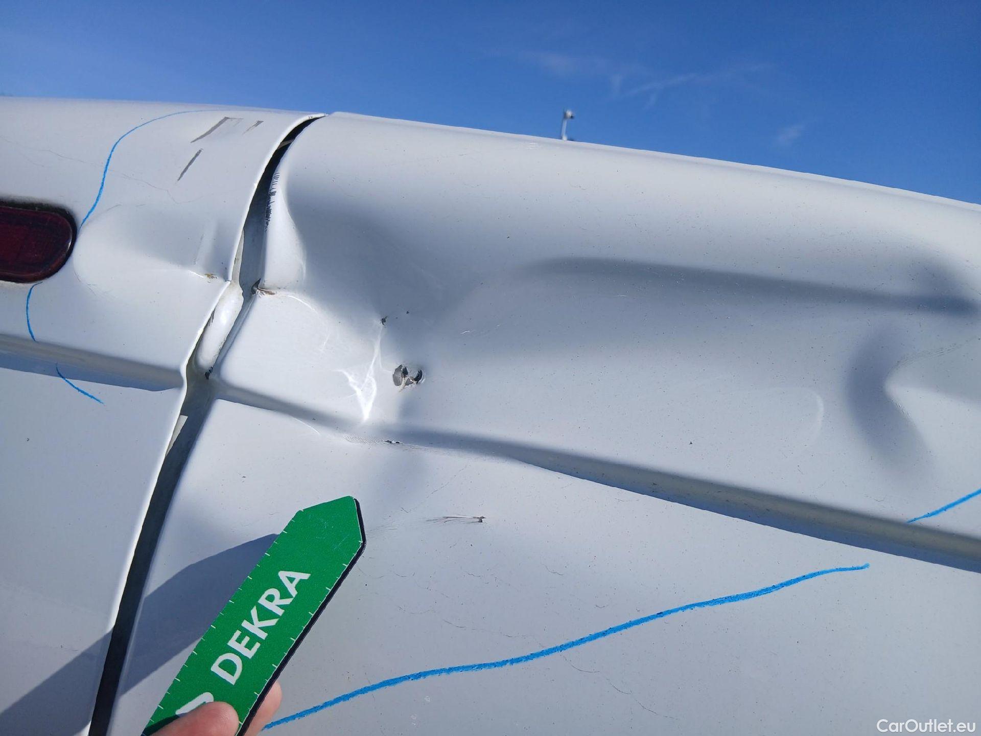  Mercedes  Citan MERCEDES-BENZ  / 2012 / 4P / furgón derivado de turismo 109 CDI Furgón Largo #22