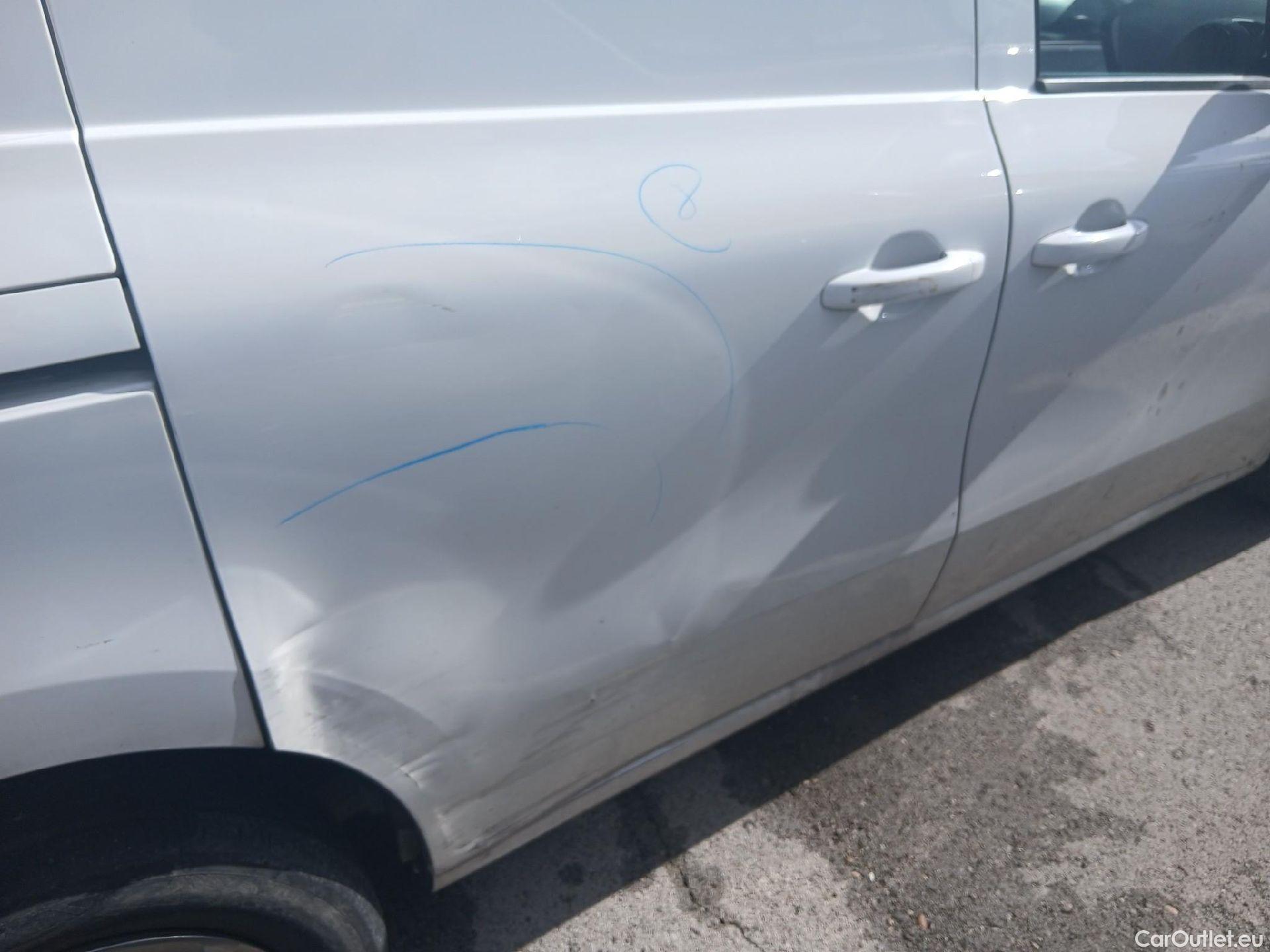  Mercedes  Citan MERCEDES-BENZ  / 2021 / 4P / furgón derivado de turismo 110 CDI 70kW Furgón Base Largo #25