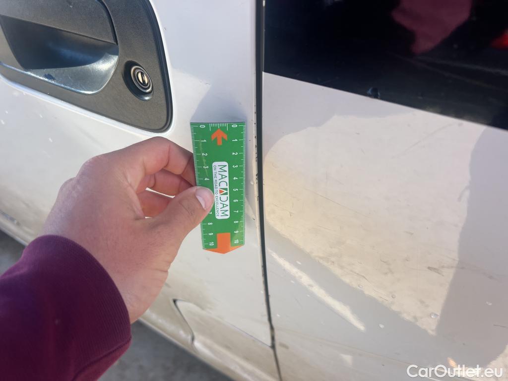  Nissan  NV200 NISSAN e- / 2009 / 5P / furgón Furgón 5p 40 kWh PROFESIONAL #32