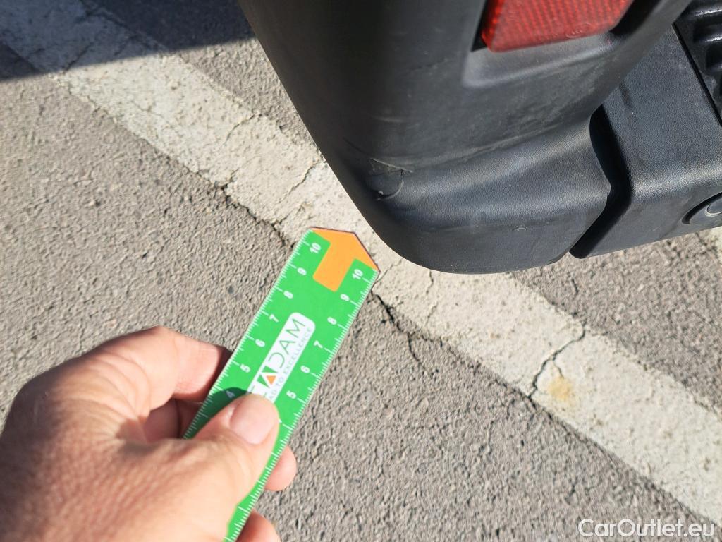  Peugeot  Boxer PEUGEOT  / 2014 / 4P / furgón 335 L2 H2 BHDI 103kW (140CV) S&S 6 V. M #41