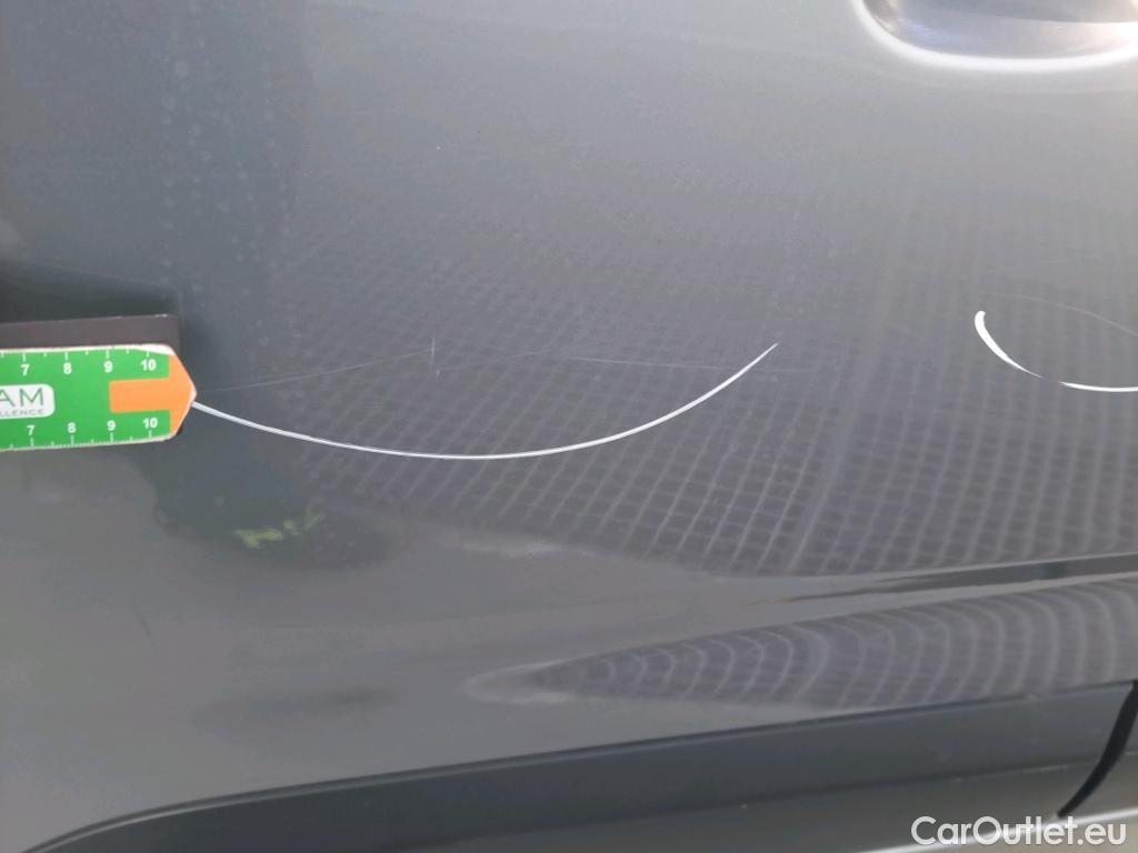  Opel  Combo OPEL  Life / 2018 / 5P / monovolumen compacto 1.5 TD 75kW (100CV) S/S Selective L (CX) #36