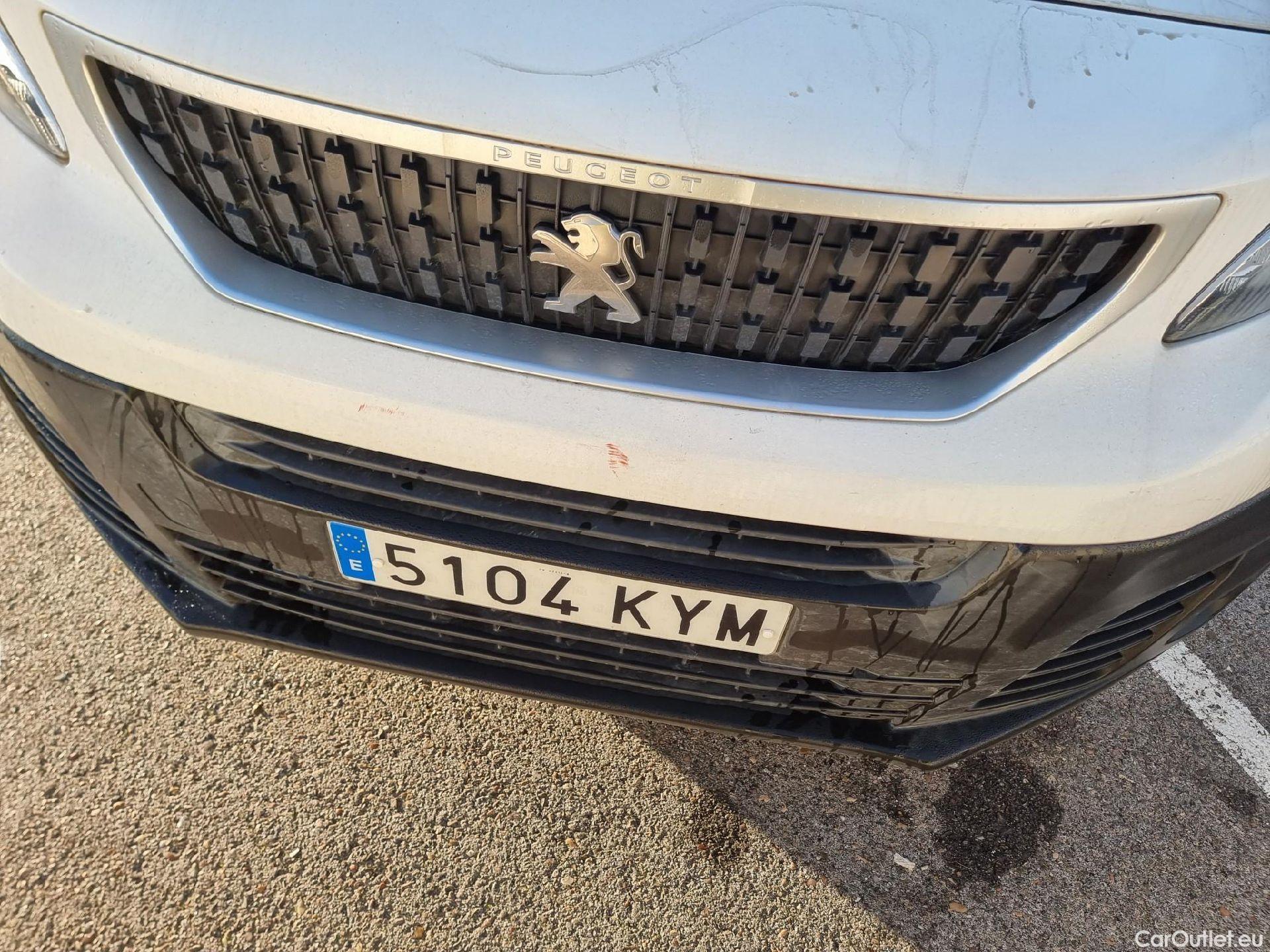  Peugeot  Expert PEUGEOT  / 2016 / 4P / combi Combi 1.6 BlueHDi 73KW (100CV) Standard #18