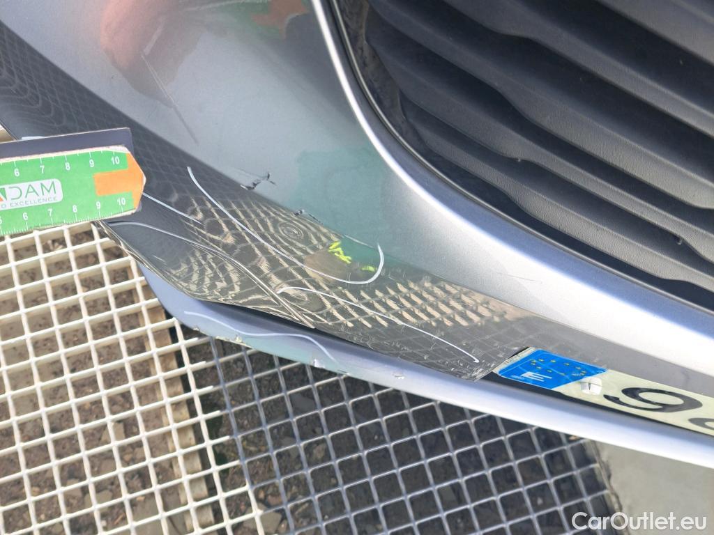  Opel  Combo OPEL  Life / 2018 / 5P / monovolumen compacto 1.5 TD 75kW (100CV) S/S Selective L (CX) #47