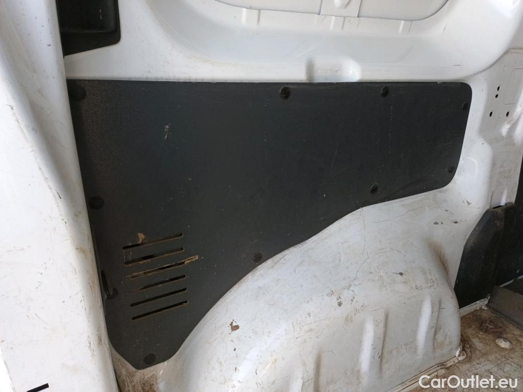  Peugeot  Expert PEUGEOT  Furgón Pro 2.0 BlueHDi 120 S&S Standard (CX) #33