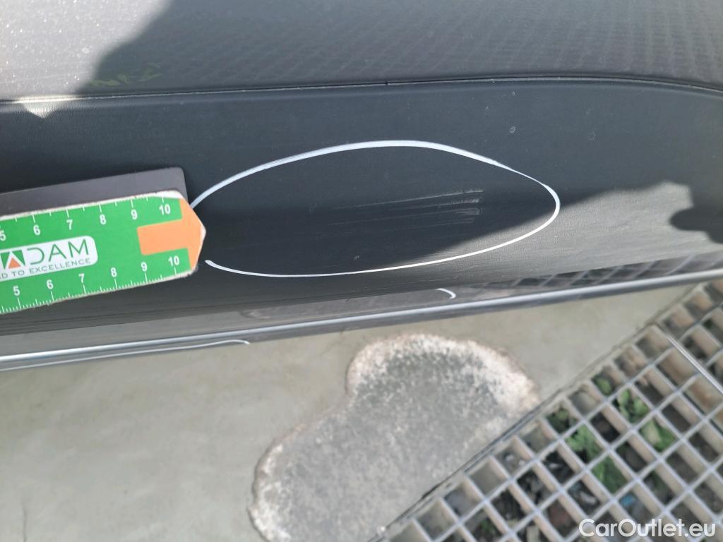  Opel  Combo OPEL  Life / 2018 / 5P / monovolumen compacto 1.5 TD 75kW (100CV) S/S Selective L (CX) #86