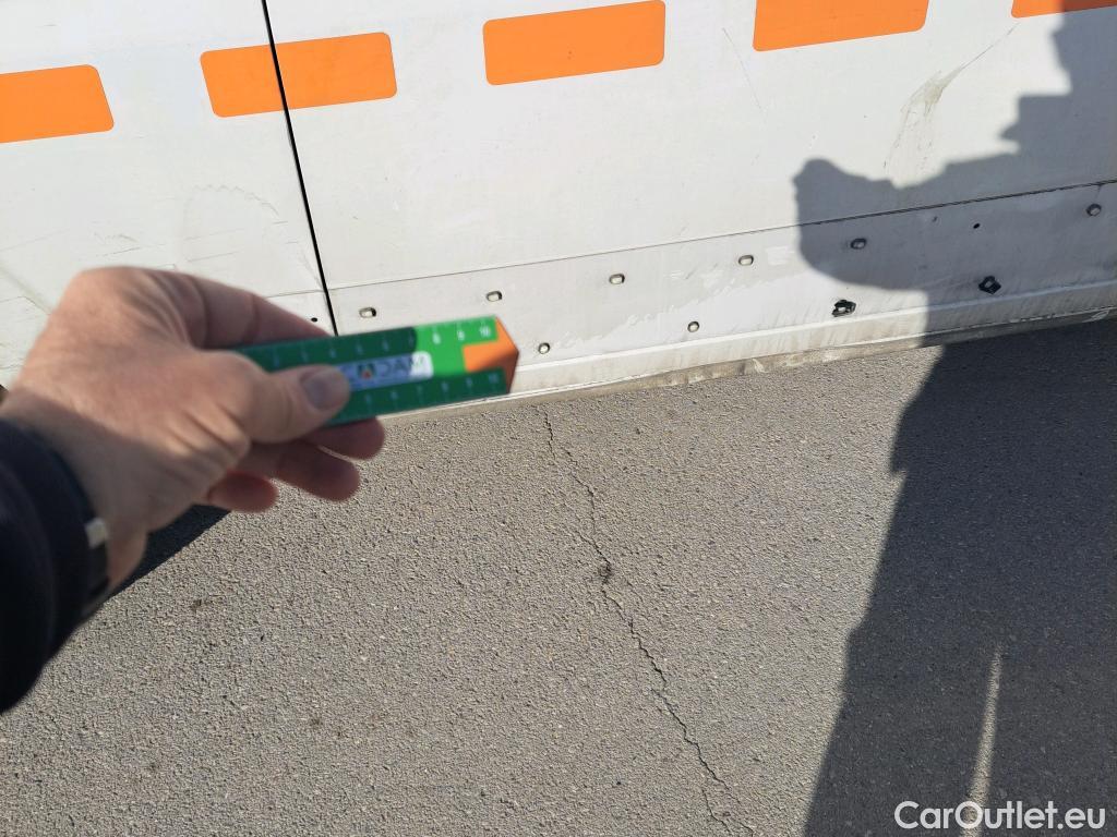  Peugeot  Boxer PEUGEOT  / 2014 / 4P / furgón 335 L2 H2 BHDI 103kW (140CV) S&S 6 V. M #22