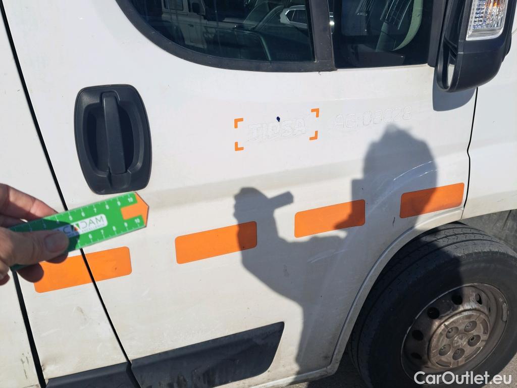  Peugeot  Boxer PEUGEOT  / 2014 / 4P / furgón 335 L2 H2 BHDI 103kW (140CV) S&S 6 V. M #48