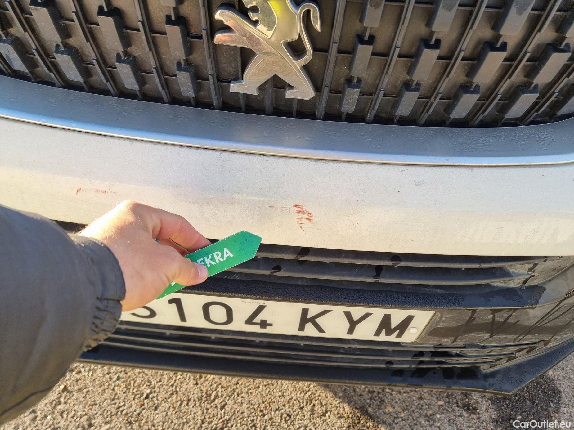  Peugeot  Expert PEUGEOT  / 2016 / 4P / combi Combi 1.6 BlueHDi 73KW (100CV) Standard #17