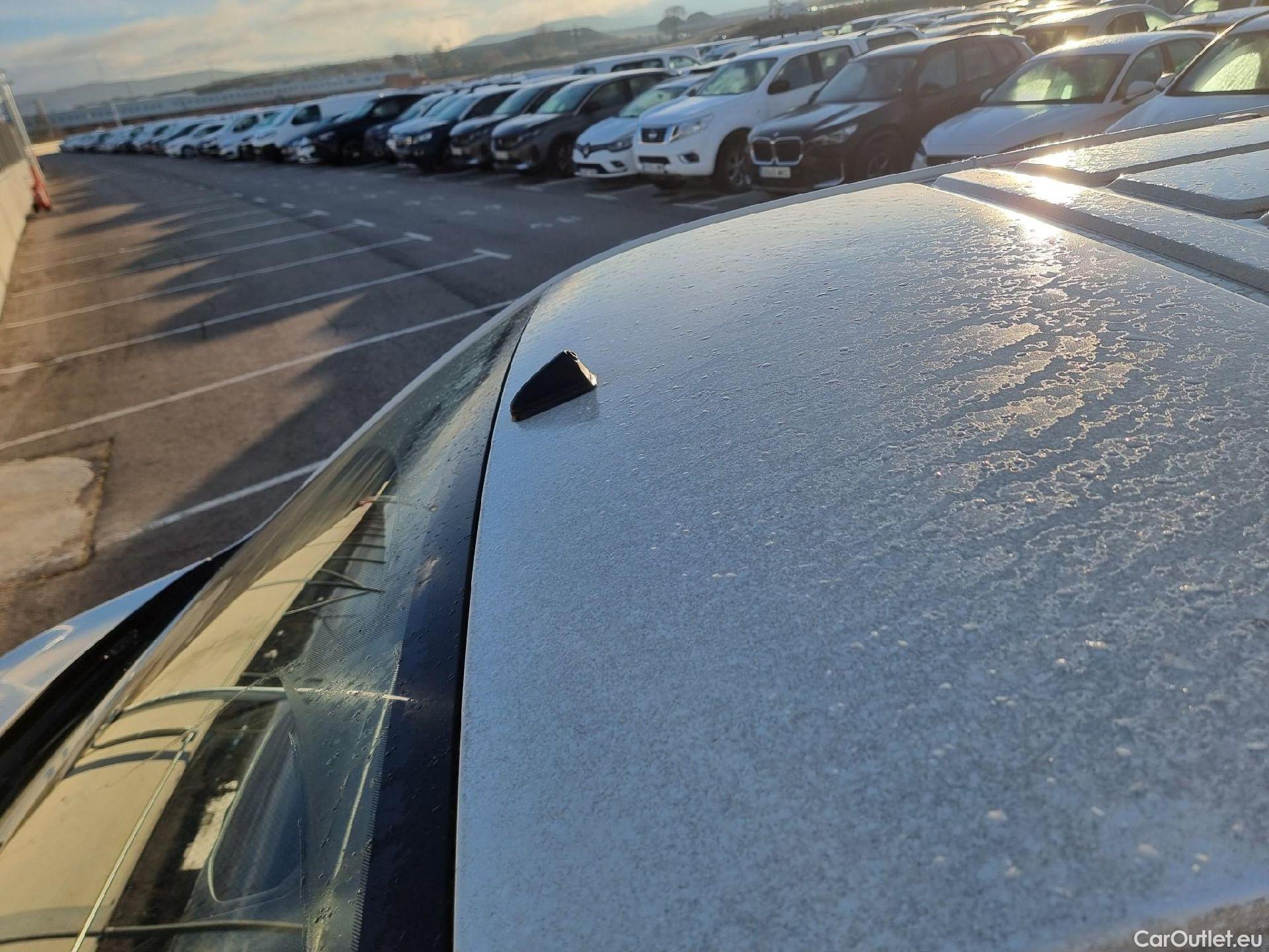  Peugeot  Expert PEUGEOT  / 2016 / 4P / combi Combi 1.6 BlueHDi 73KW (100CV) Standard #25