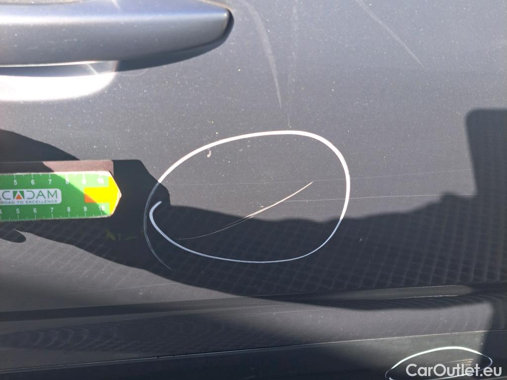  Opel  Combo OPEL  Life / 2018 / 5P / monovolumen compacto 1.5 TD 75kW (100CV) S/S Selective L (CX) #19