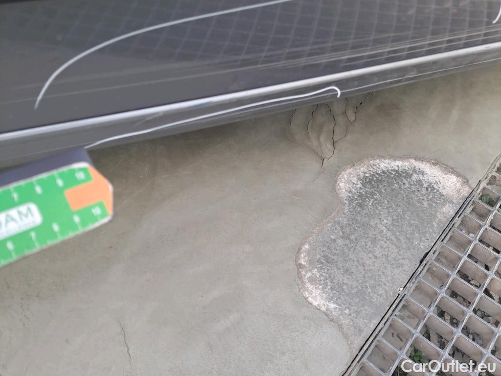  Opel  Combo OPEL  Life / 2018 / 5P / monovolumen compacto 1.5 TD 75kW (100CV) S/S Selective L (CX) #22