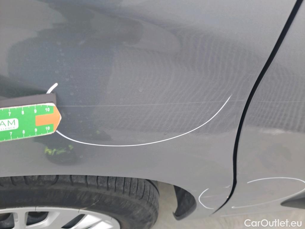  Opel  Combo OPEL  Life / 2018 / 5P / monovolumen compacto 1.5 TD 75kW (100CV) S/S Selective L (CX) #25