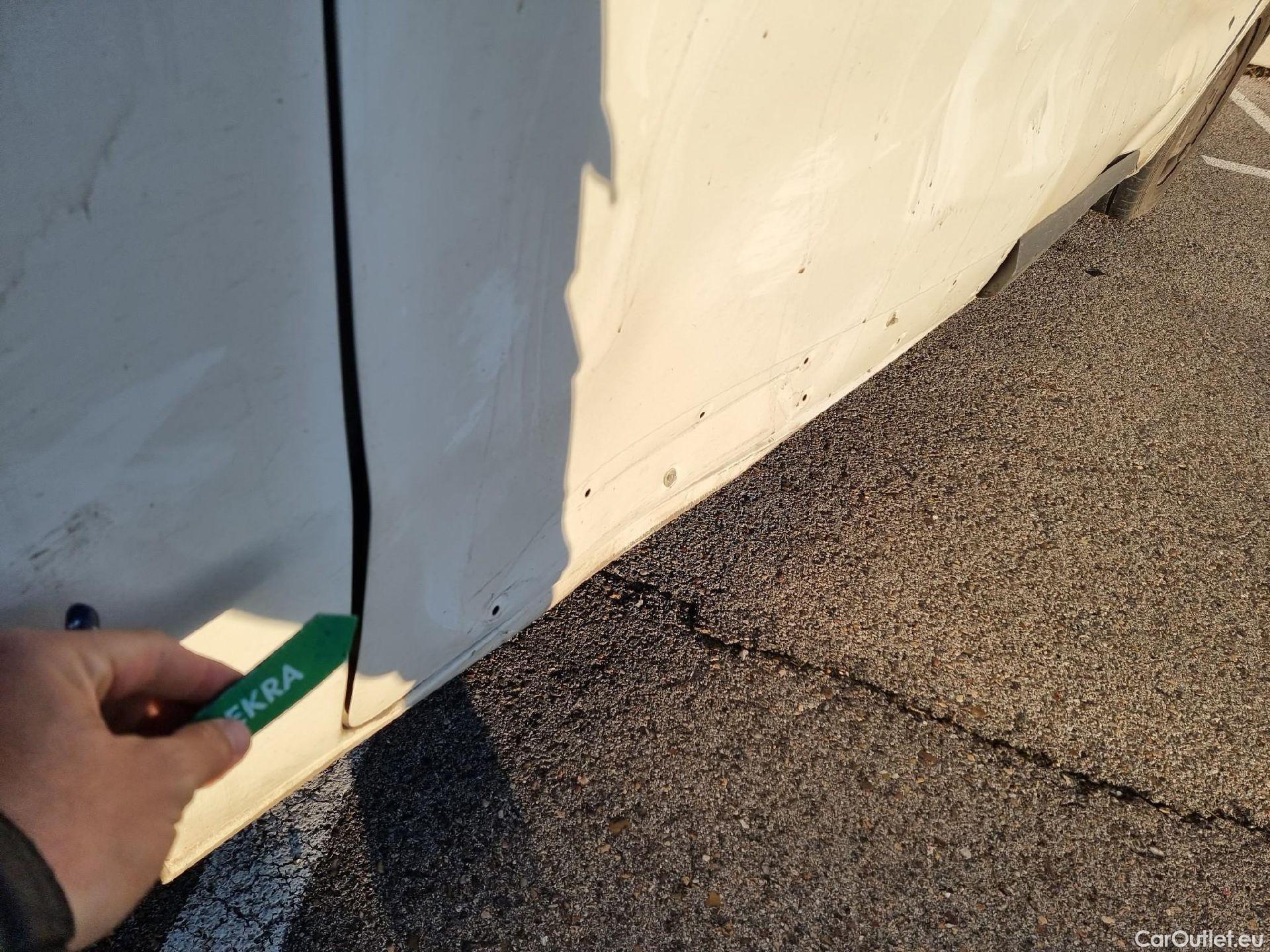  Peugeot  Expert PEUGEOT  / 2016 / 4P / combi Combi 1.6 BlueHDi 73KW (100CV) Standard #31