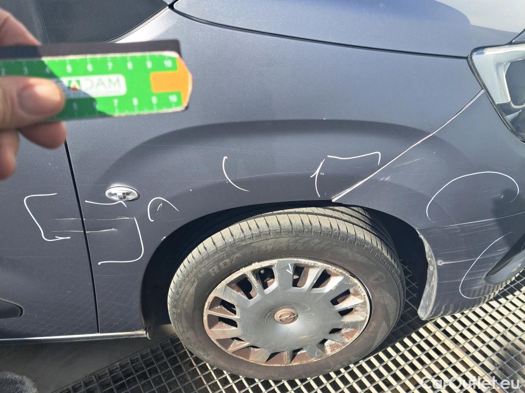  Opel  Combo OPEL  Life / 2018 / 5P / monovolumen compacto 1.5 TD 75kW (100CV) S/S Selective L (CX) #28