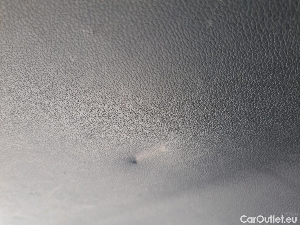  Opel  Combo OPEL  Life / 2018 / 5P / monovolumen compacto 1.5 TD 75kW (100CV) S/S Selective L (CX) #58