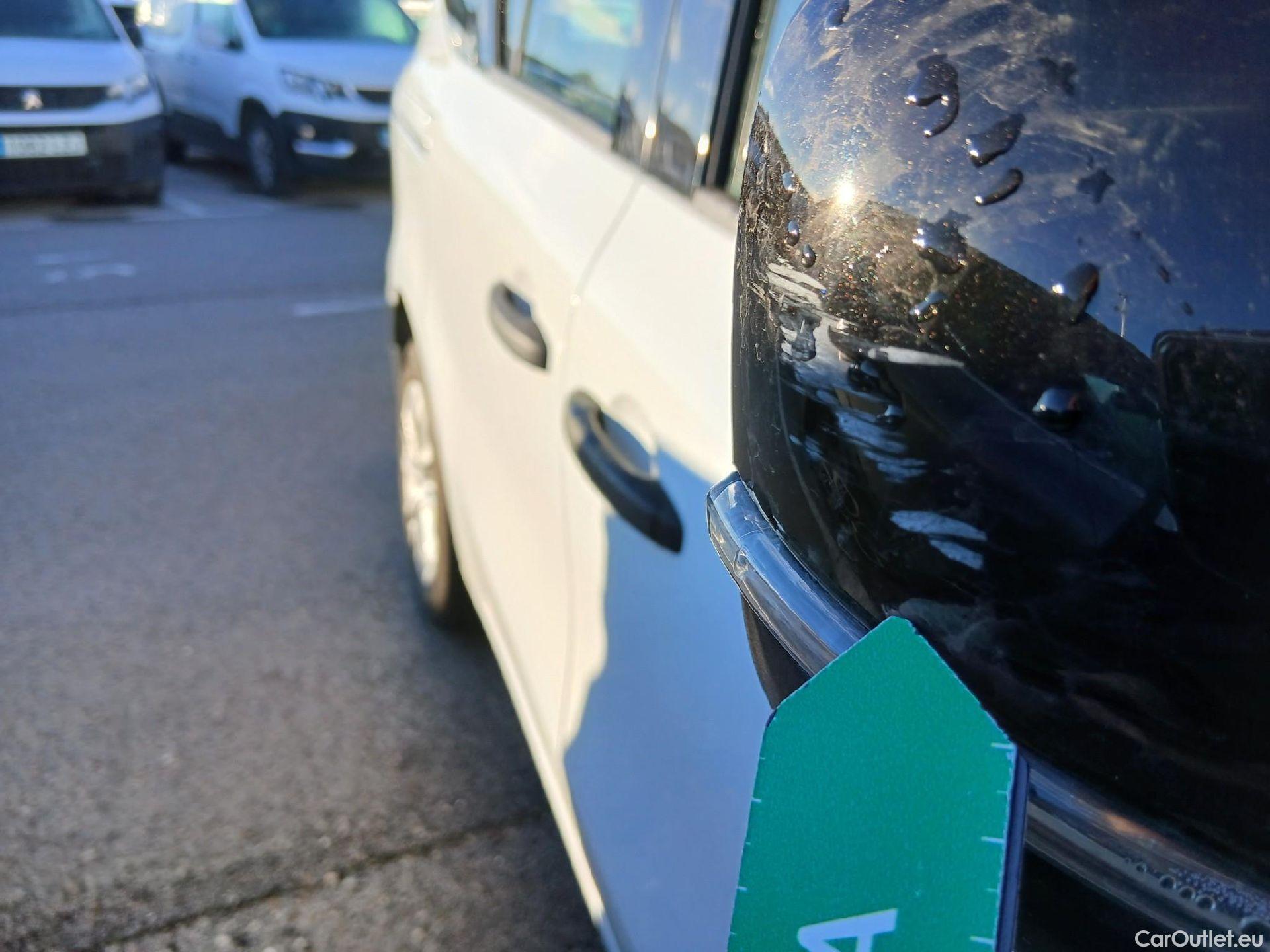  Renault  Kangoo RENAULT  Combi / 2021 / 5P / combi Life Edition One 1.5 Blue dCi 70kW(95CV) (IND)(AC) #43