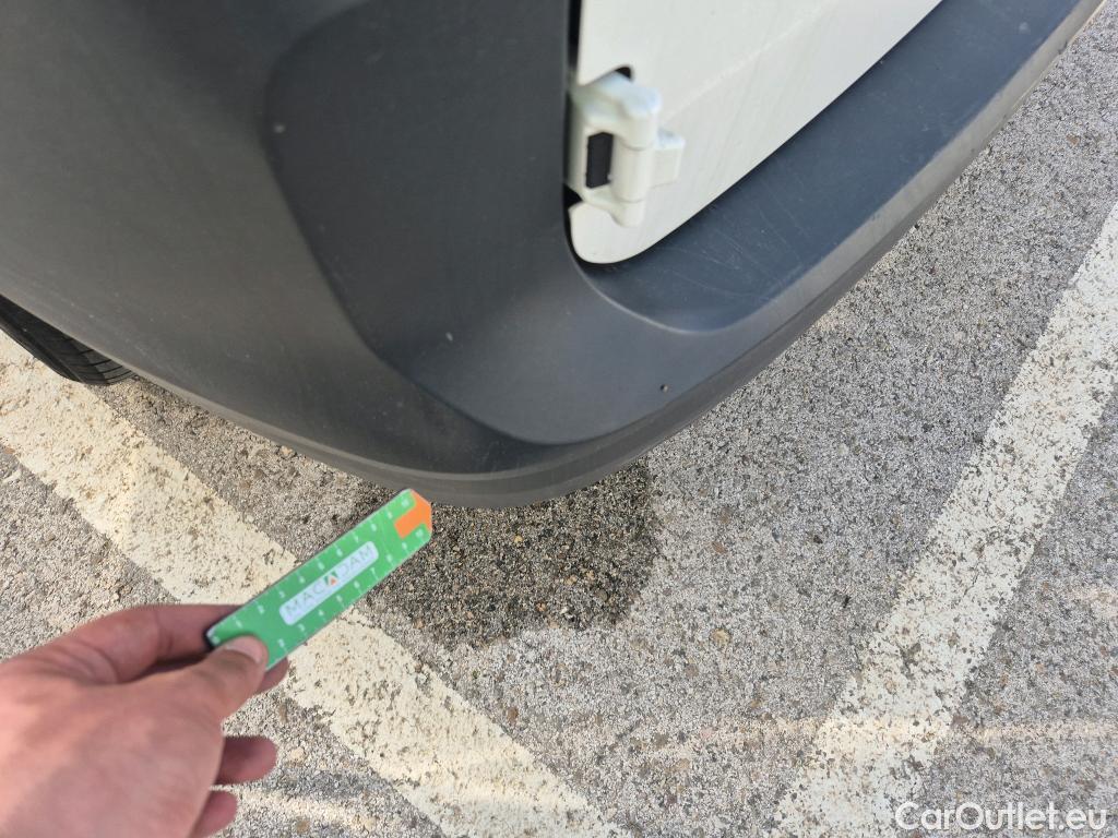  Volkswagen  Caddy VOLKSWAGEN  / 2020 / 4P / combi Kombi 2.0 TDI 75kW (102CV) (CX) #13