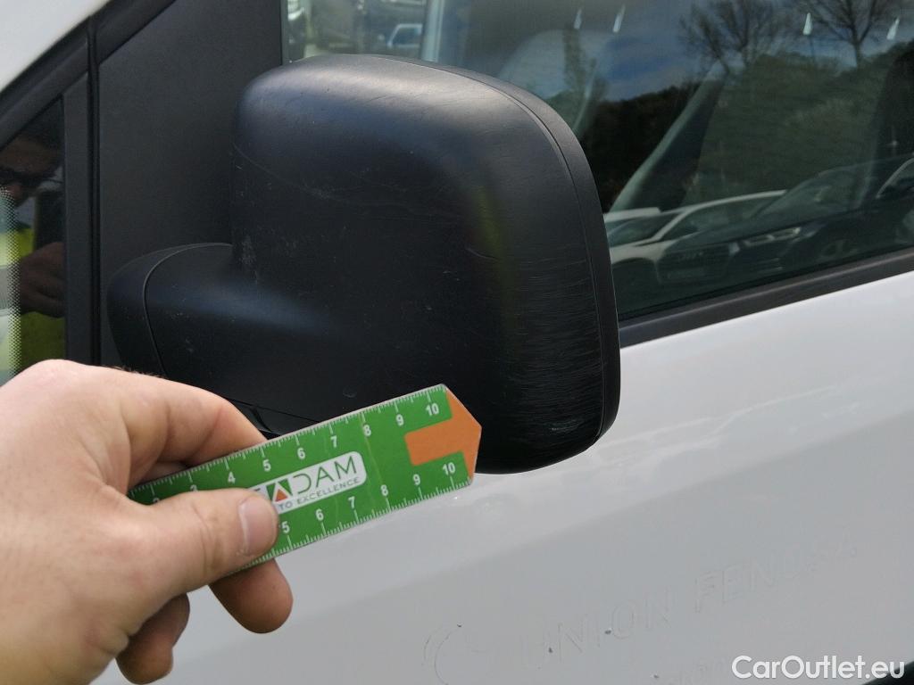  Volkswagen  Caddy VOLKSWAGEN  VU 4p 3G furgón derivado de t Furgón 2.0 TDI 110cv 4motion 4p #41