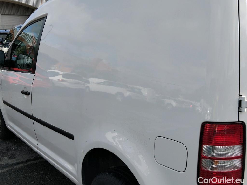  Volkswagen  Caddy VOLKSWAGEN  VU 4p 3G furgón derivado de t Furgón 2.0 TDI 110cv 4motion 4p #32