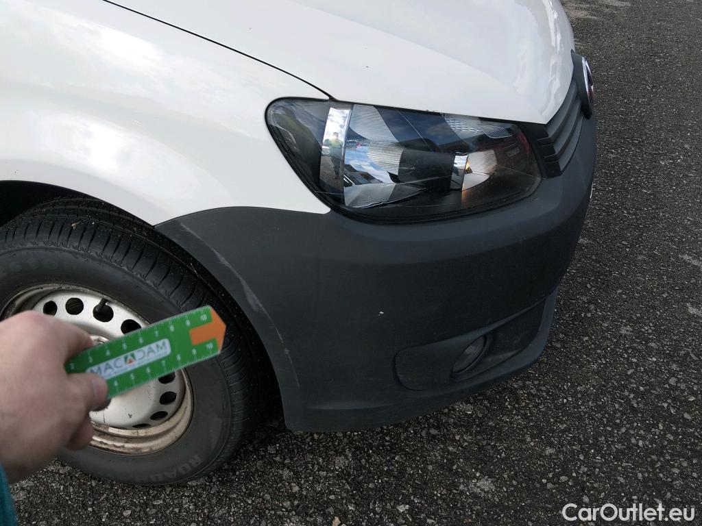  Volkswagen  Caddy VOLKSWAGEN  VU 4p 3G furgón derivado de t Furgón 2.0 TDI 110cv 4motion 4p #29