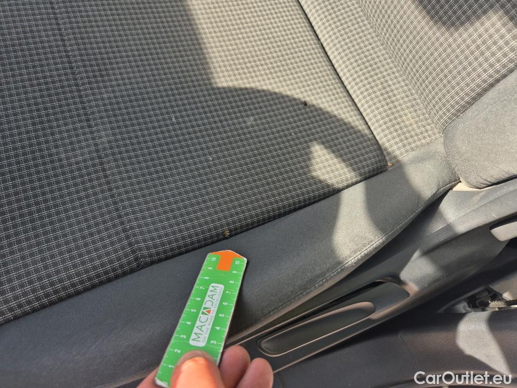  Volkswagen  Caddy VOLKSWAGEN  / 2020 / 4P / combi Kombi 2.0 TDI 75kW (102CV) (CX) #6