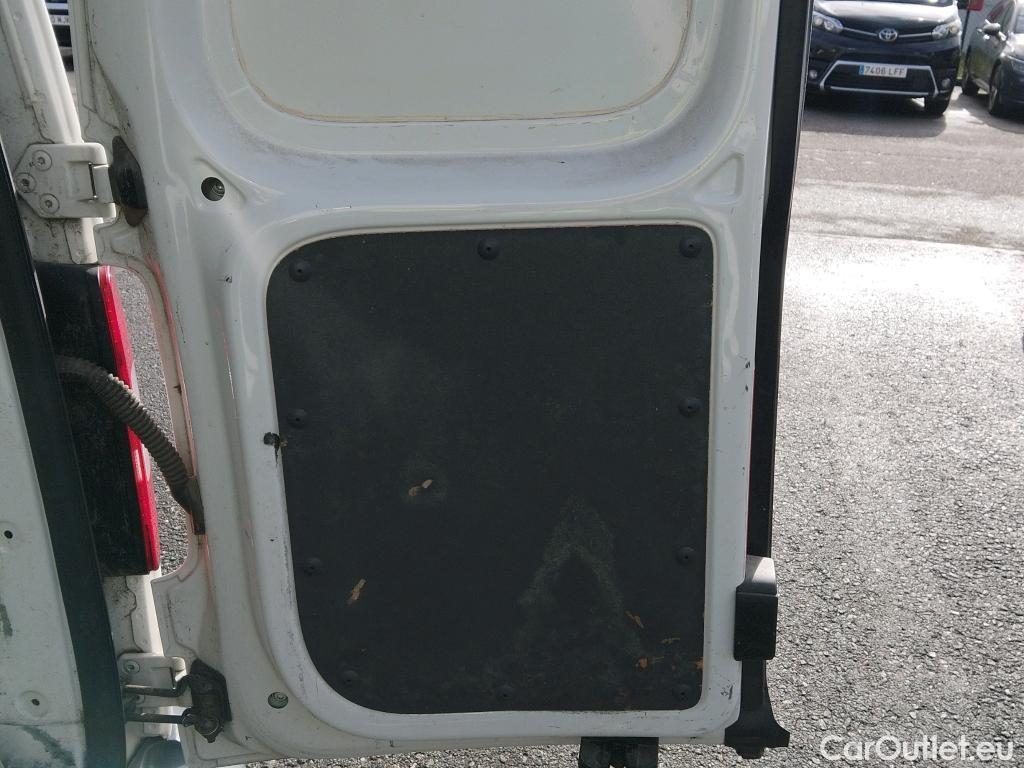  Volkswagen  Caddy VOLKSWAGEN  VU 4p 3G furgón derivado de t Furgón 2.0 TDI 110cv 4motion 4p #6