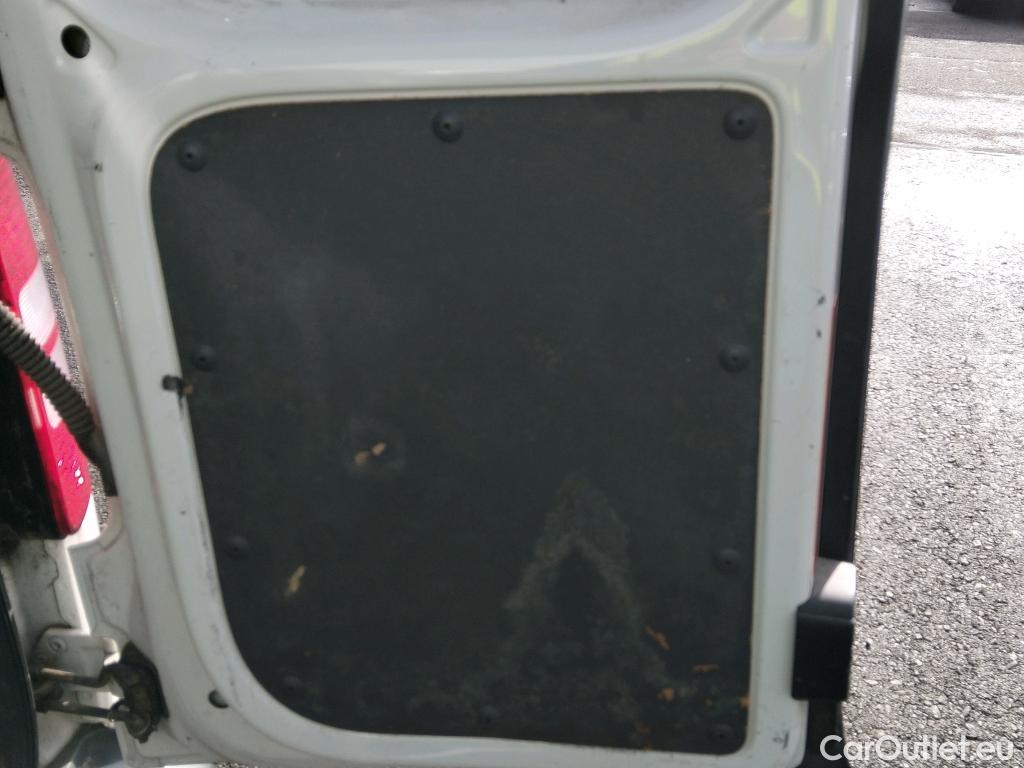  Volkswagen  Caddy VOLKSWAGEN  VU 4p 3G furgón derivado de t Furgón 2.0 TDI 110cv 4motion 4p #34