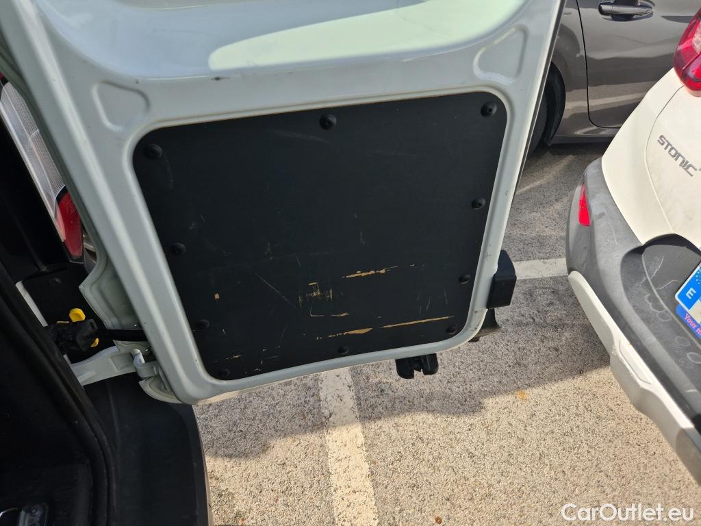  Volkswagen  Caddy VOLKSWAGEN  / 2020 / 4P / combi Kombi 2.0 TDI 75kW (102CV) (CX) #14