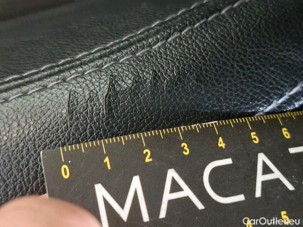  Renault  Kadjar RENAULT  / 2018 / 5P / Crossover Intens TCe 140 EDC FAP - 21 #19