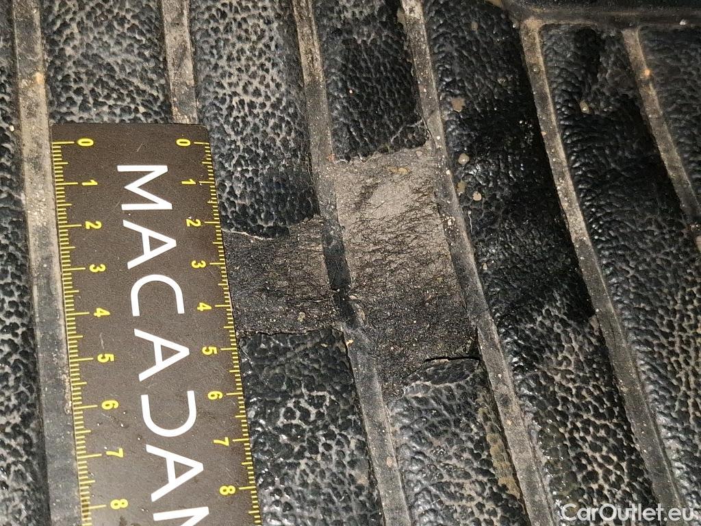  Renault  Kadjar RENAULT  / 2018 / 5P / Crossover Intens TCe 140 EDC FAP - 21 #22