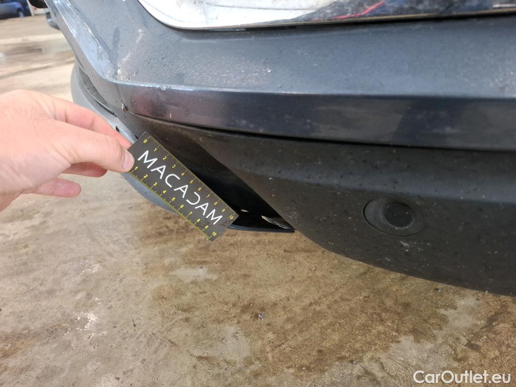  Renault  Kadjar RENAULT  / 2018 / 5P / Crossover Intens TCe 140 EDC FAP - 21 #6