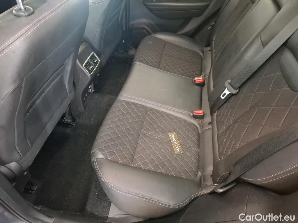  Renault  Kadjar RENAULT  / 2018 / 5P / Crossover Intens TCe 140 EDC FAP - 21 #25