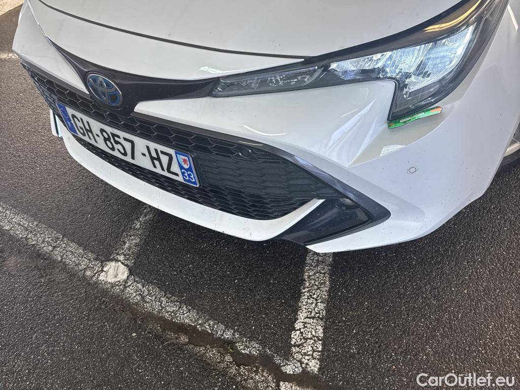  Toyota  Corolla TOYOTA  / 2018 / 5P / Berline Hybride 122h Dynamic Business Beyond Zer #1
