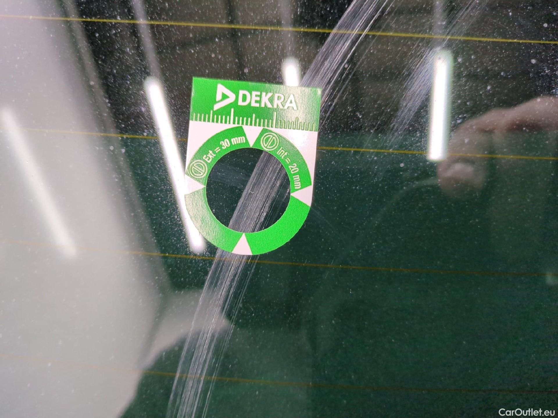  Skoda  Superb  Break Business 2.0 TDI 150CV BVA7 E6d #8