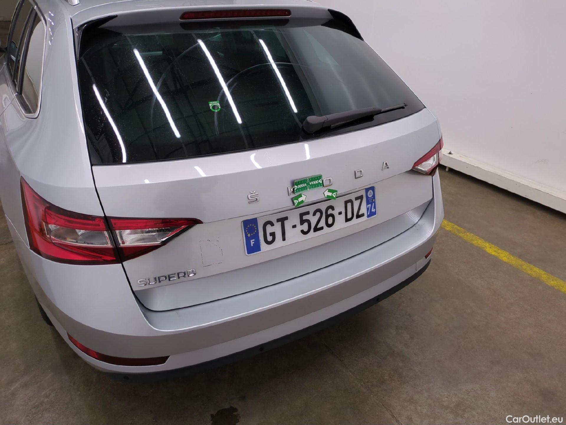  Skoda  Superb  Break Business 2.0 TDI 150CV BVA7 E6d #32