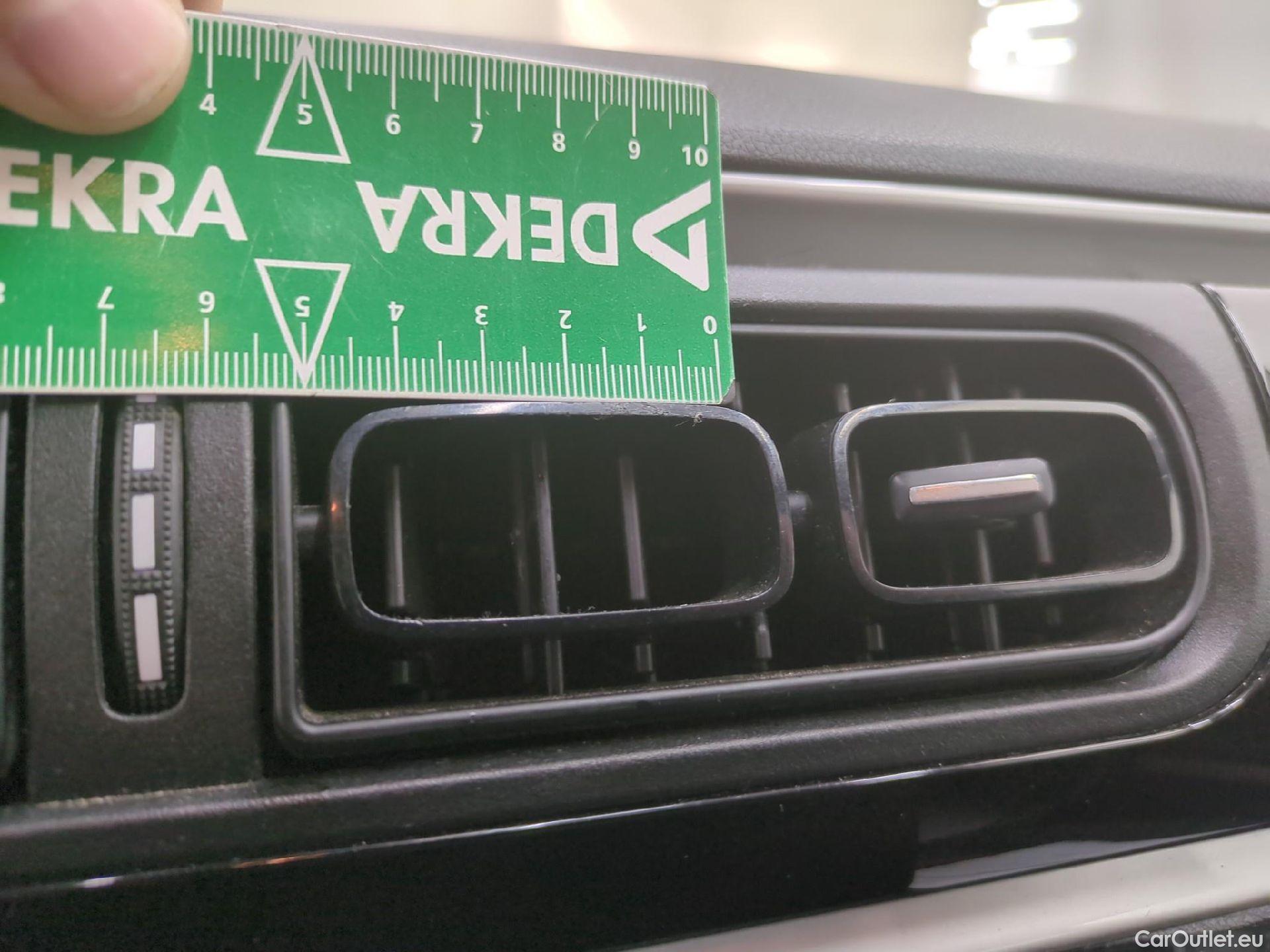  Citroen  C3  Feel Pack 1.2 PureTech 80CV BVM5 E6d #5