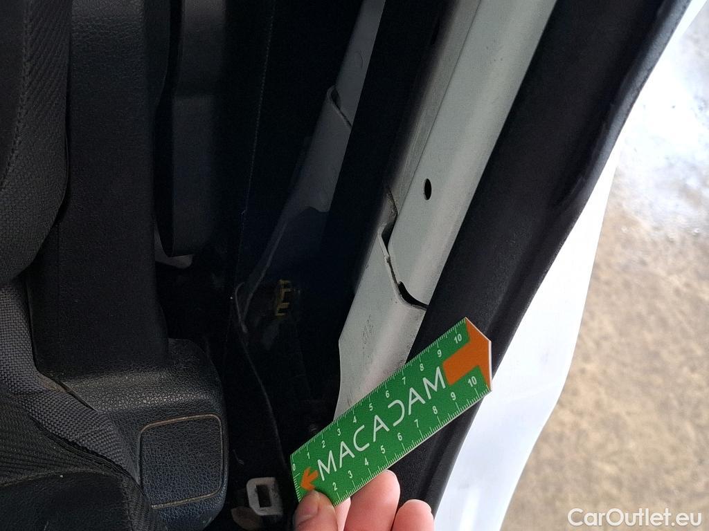  Citroen  Berlingo  Fourgon Confort L1 (Court) 1.6 BlueHDi 100CV BVM5 E6 #17