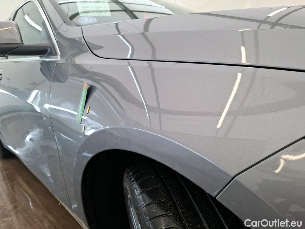  Bmw  Serie 1 BMW Série 1 / 2019 / 5P / Berline 116i DKG7 Business Design #5