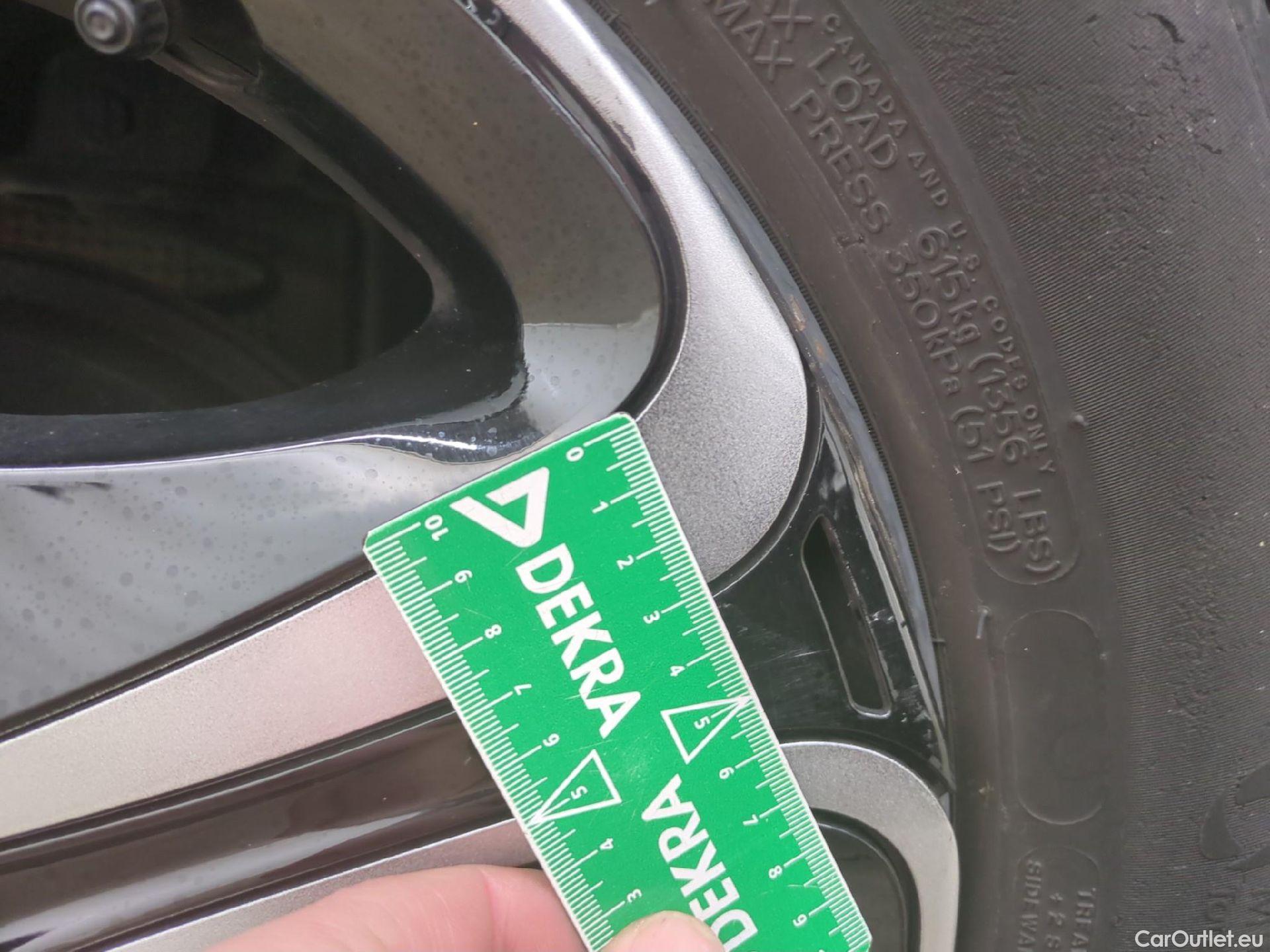  Citroen  C3  Feel Pack 1.2 PureTech 80CV BVM5 E6d #18