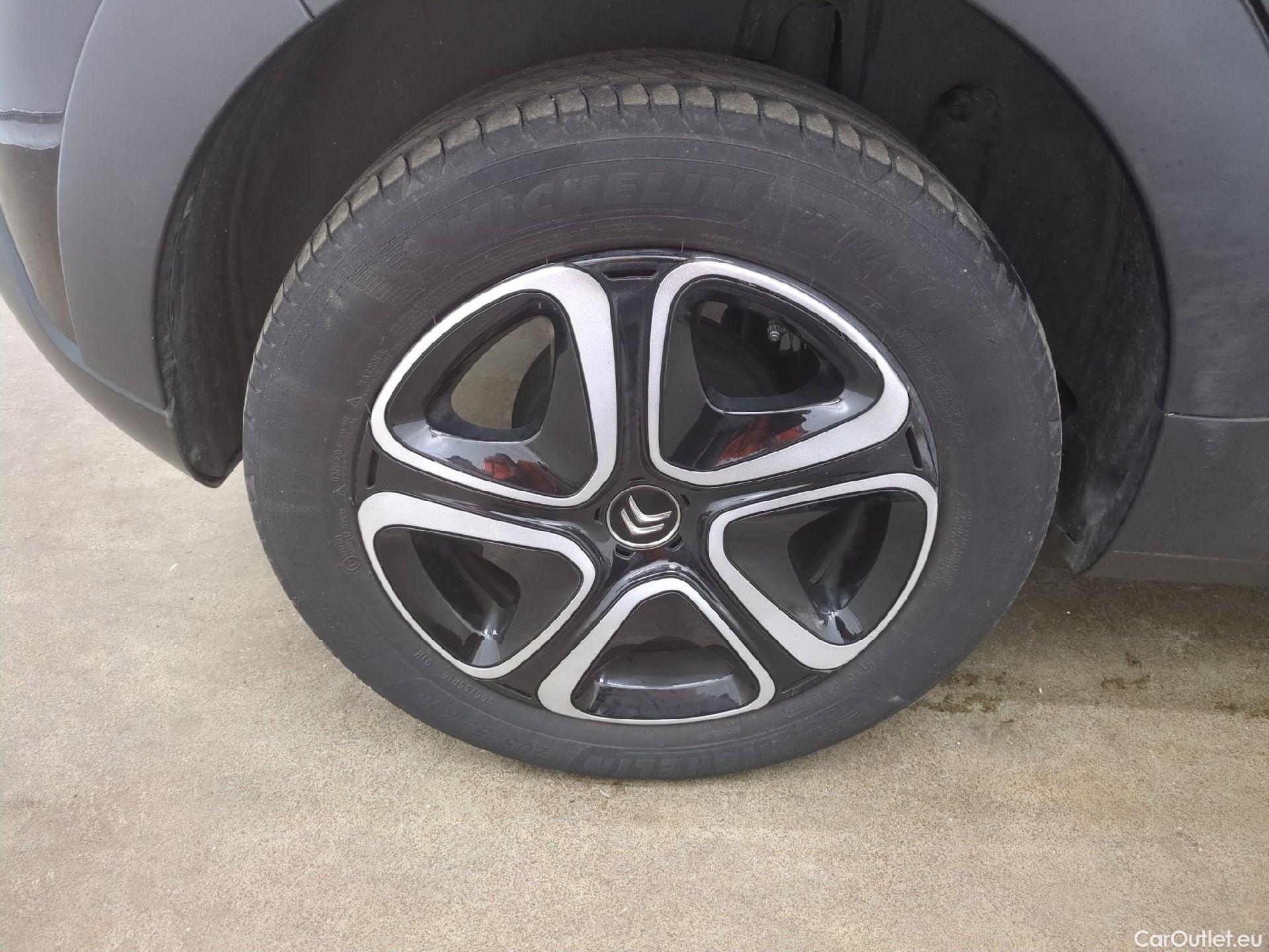  Citroen  C3  Feel Pack 1.2 PureTech 80CV BVM5 E6d #16