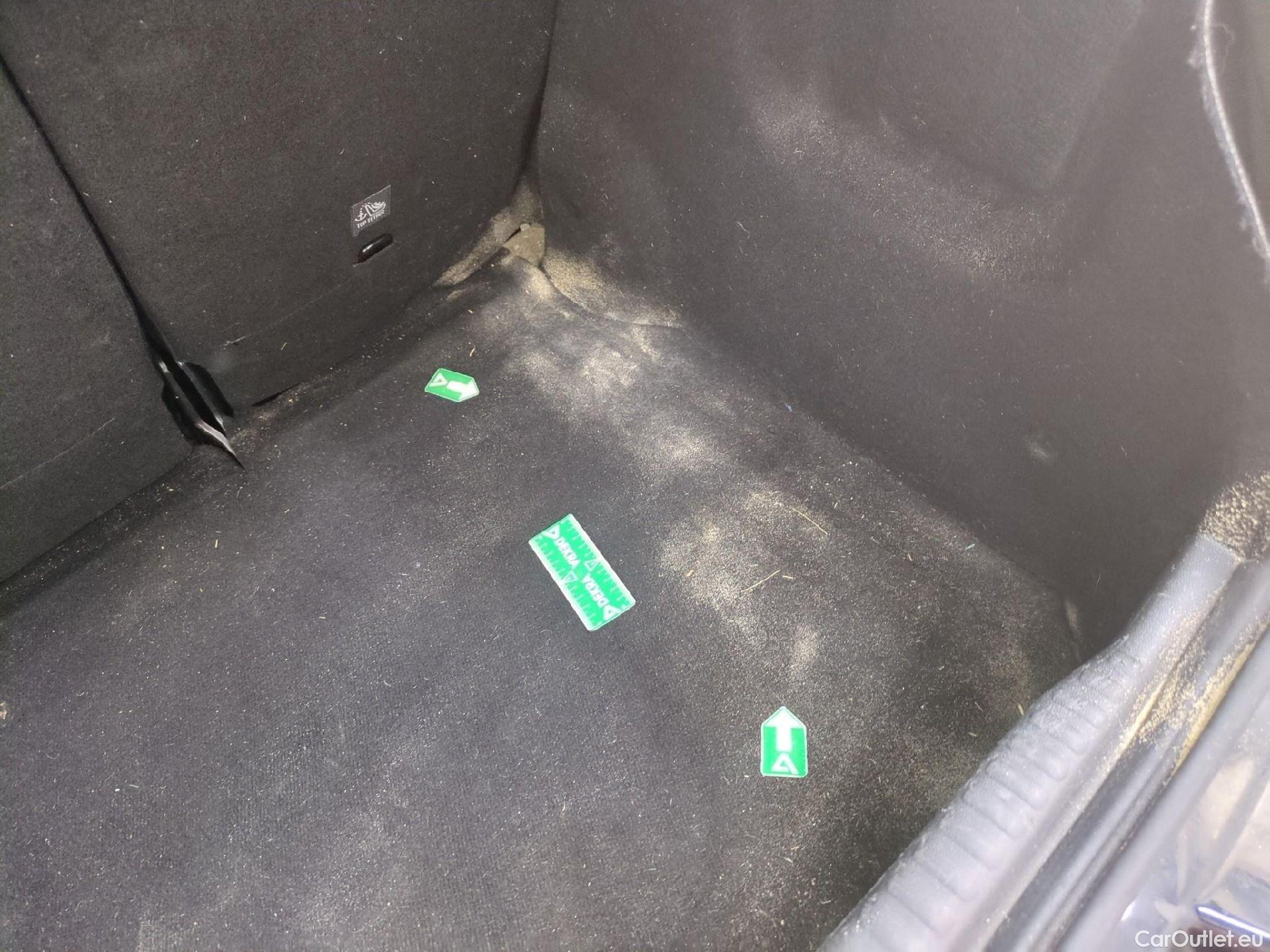  Citroen  C3  Feel Pack 1.2 PureTech 80CV BVM5 E6d #14