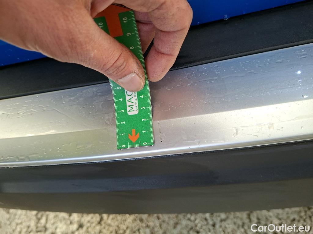  Peugeot  2008  Allure 1.5 HDi 130CV BVA8 E6d #18