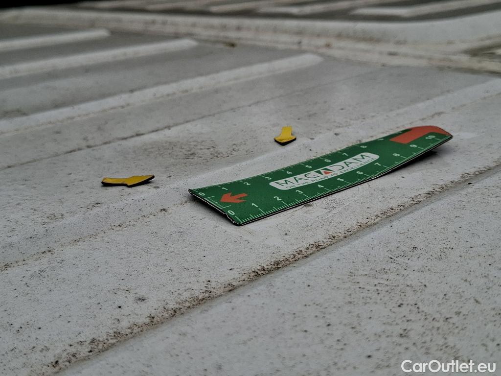  Peugeot  Boxer PEUGEOT  VU 4p Fourgon 2.0 BLUEHDI 130 S&S PREMIUM PA 330 L2H1 #4