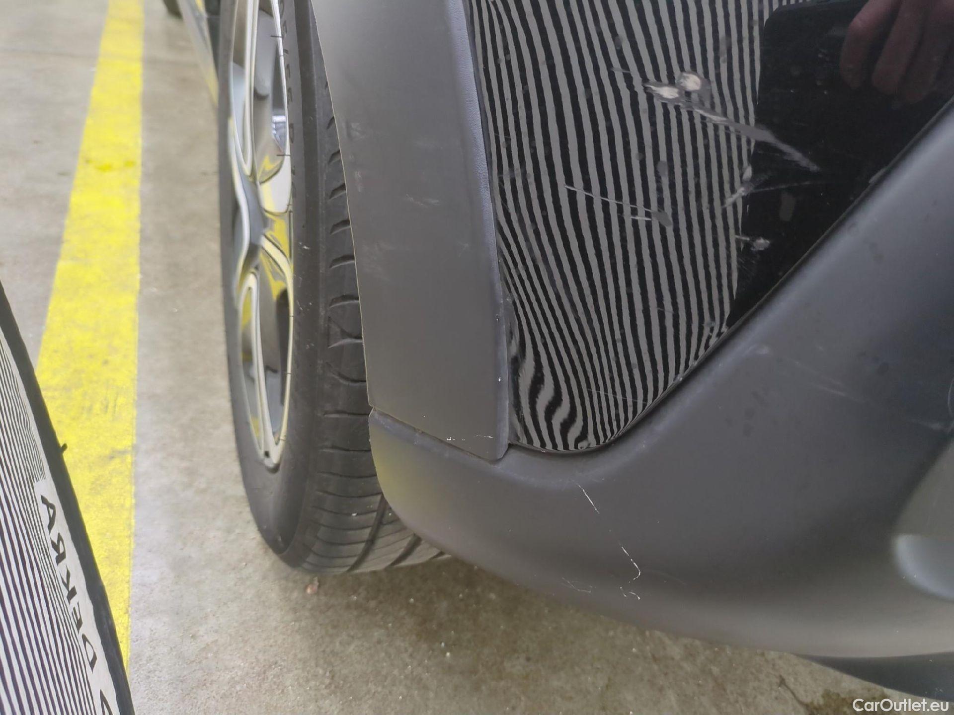  Citroen  C3  Feel Pack 1.2 PureTech 80CV BVM5 E6d #39