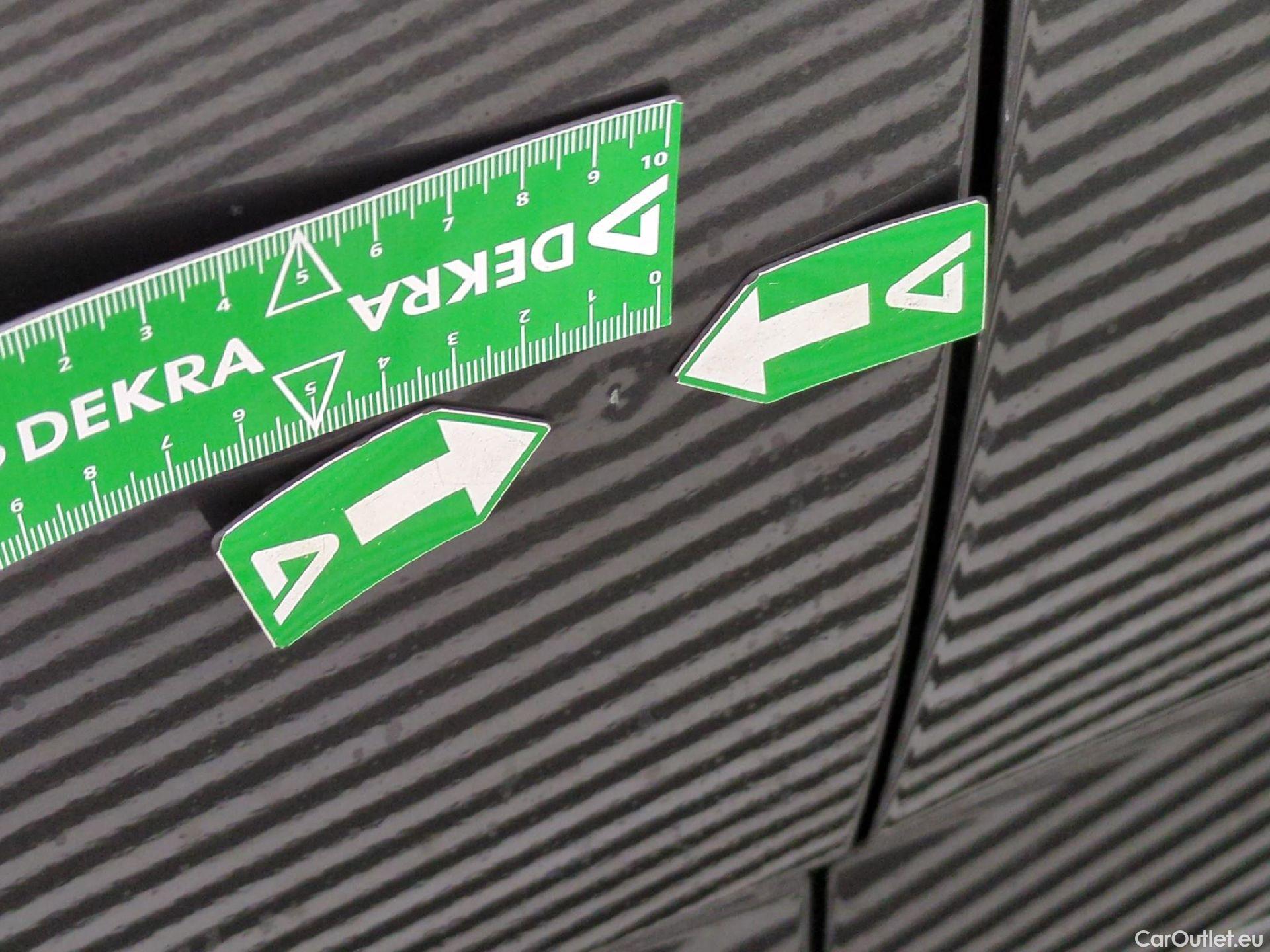  Peugeot  308 PEUGEOT  SW / 2021 / 5P / Break BlueHDi 130 EAT8 ALLURE PACK #28