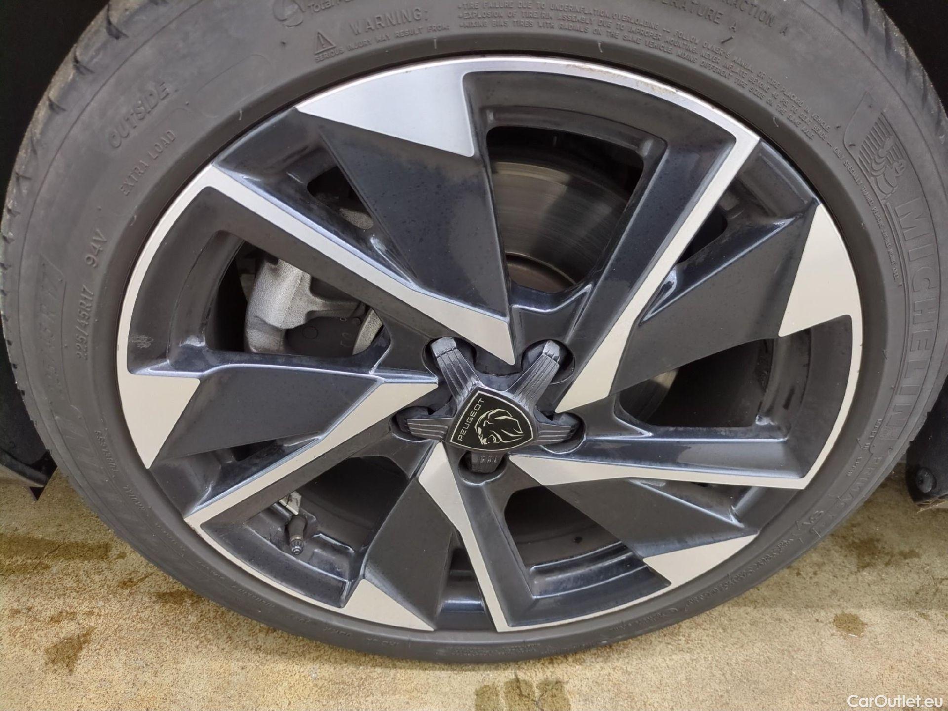  Peugeot  308 PEUGEOT  SW / 2021 / 5P / Break BlueHDi 130 EAT8 ALLURE PACK #15