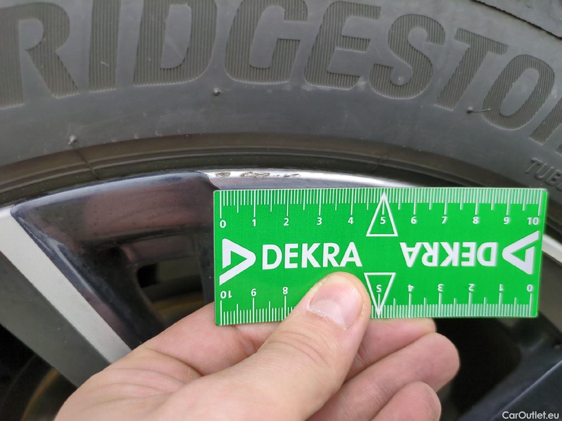  Peugeot  308 PEUGEOT  SW / 2021 / 5P / Break BlueHDi 130 EAT8 ALLURE PACK #20