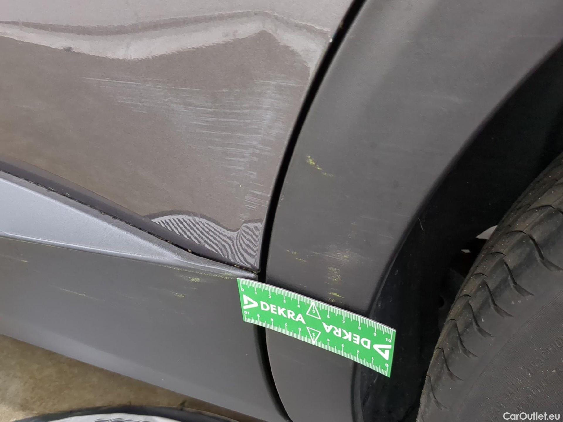  Peugeot  5008  Active Pack 1.2 PureTech 130CV BVA8 7 Sieges E6d #52